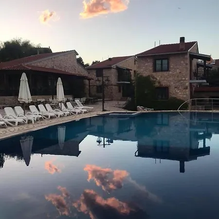 Lithea Mountain Hotel 3*