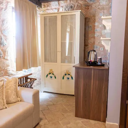 Lithea Mountain Florina