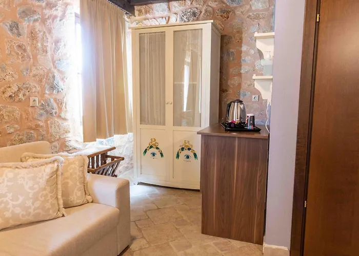 Lithea Mountain Florina